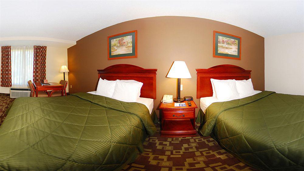 Comfort Inn & Suites Walterboro I-95 Exterior photo